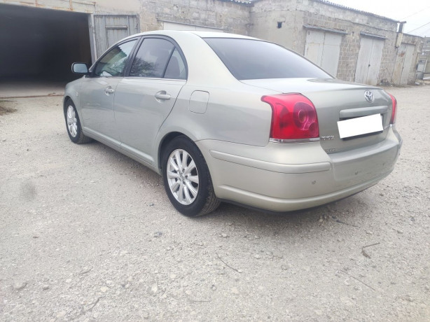 prodam-taiota-avensis-big-1