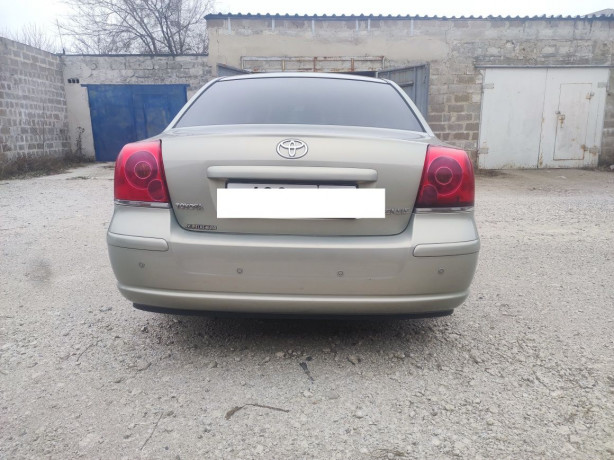 prodam-taiota-avensis-big-2