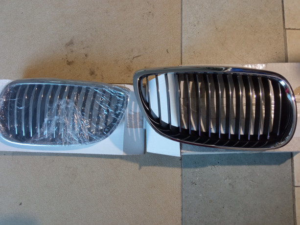 resetka-radiatora-nozdri-bmw-f10-bmw-e90-e92-e93-big-3
