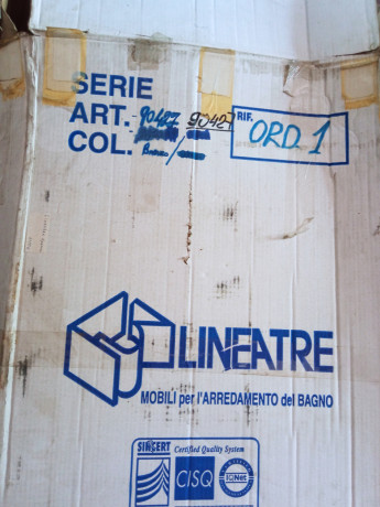 polotencesusitel-lineatre-italiya-big-3