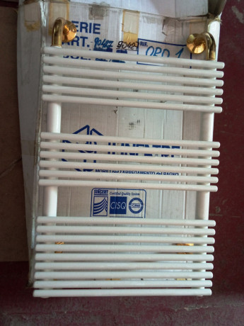 polotencesusitel-lineatre-italiya-big-2
