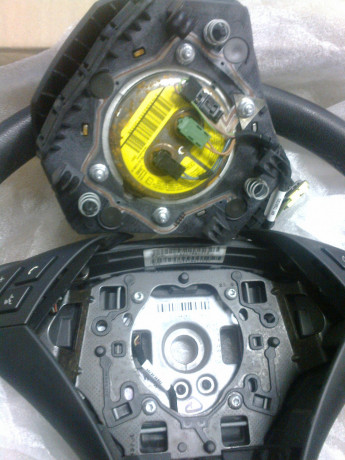 rul-bmw-5-serii-e60-novyi-big-1