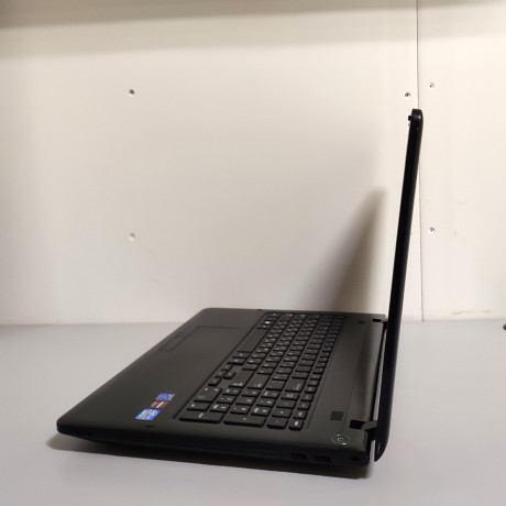 noutbuk-samsung-np350e7x-173-core-i38-500gbamd-7670-1gb-128bit-big-3