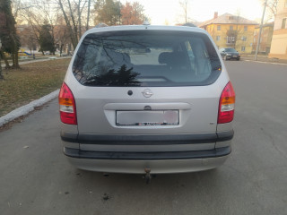 Opel Zafira A 2002