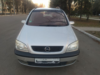 Opel Zafira A 2002