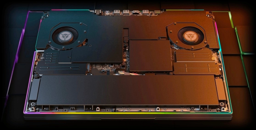 novyi-lenovo-legion-7-16achg6-big-1
