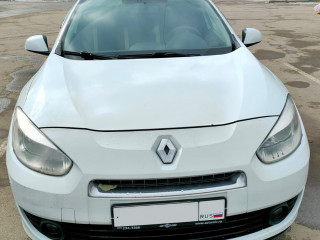 RENAULT FLUENCE 2013 года 1.6 механика