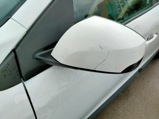 renault-fluence-2013-goda-16-mexanika-big-13