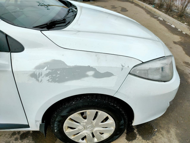 renault-fluence-2013-goda-16-mexanika-big-15