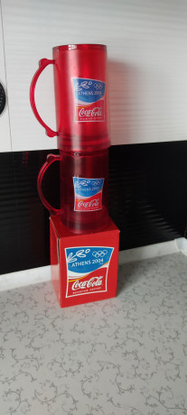 termokruzki-koka-kola-s-oxlazdayushhim-effektom-big-3