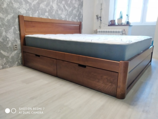 stolyarka-dveri-lestnicy-mebel-iz-naturalnogo-derevo-big-3