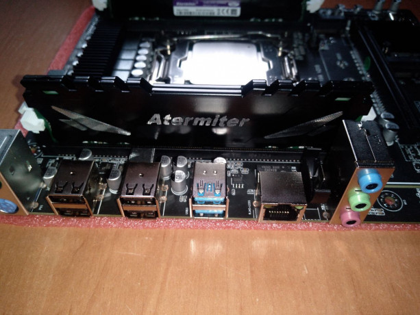 komplekt-xeon-e5-2666v3-10yader20potok-35-ggc-ddr432-gb-big-3