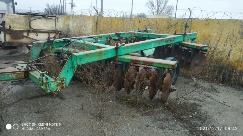 srocno-prodam-diskovaya-borona-bn-42-bn-24-bn-32-big-0