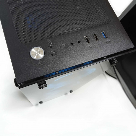 novyi-igrovoi-korpus-rgb-dt-8012-detech-big-1