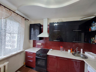 Продам 3-х комнатную квартиру в Донецке +79493687559
