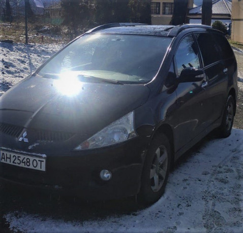 prodam-mitsubishi-grandis-2010-24-akpp-7-mest-big-1