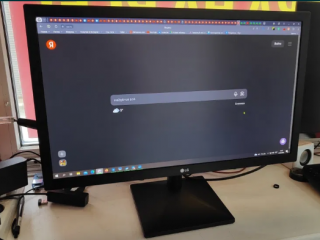 Монитор LG 22mk430h б/у