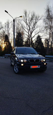 bmw-x5-v-dostoinom-sostoyanii-big-1
