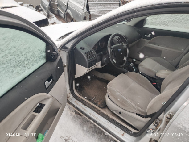 po-zapcastyam-ford-mondeo3-folksvagen-passat-b3-golf-3-big-12