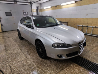 Alfa Romeo 147 turbo raketa