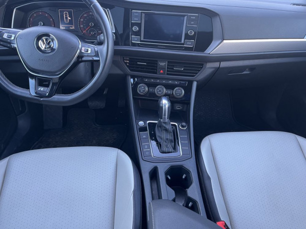 prodam-avttomobil-wv-jetta-2018-god-obem-14-za-24100-big-3