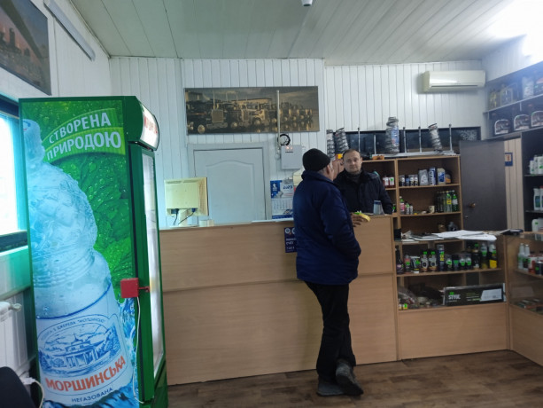 srocno-trebuetsya-prodavec-v-avtomagazin-ekspress-centr-big-2