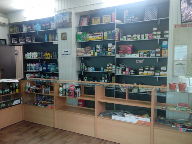 srocno-trebuetsya-prodavec-v-avtomagazin-ekspress-centr-big-1