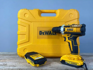 ШУРУПОВЁРТ + НАБОР DeWalt 18v Premium / доставка