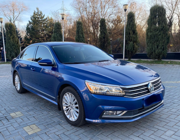 volkswagen-passat-se-big-1