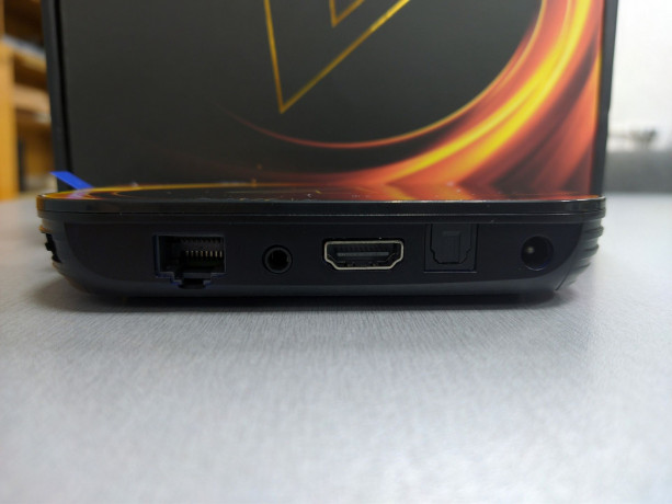 android-smart-tv-pristavka-vontar-x3-432-big-2