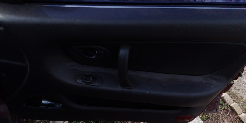 mitsubishi-galant-1992-big-13