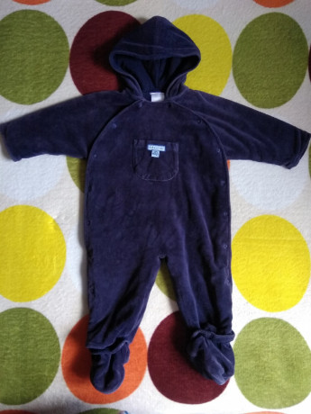 velyurovyi-kombinezon-na-vesnu-6-12-mes-big-0