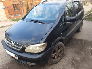 Opel Zafira 1.6 2005 г