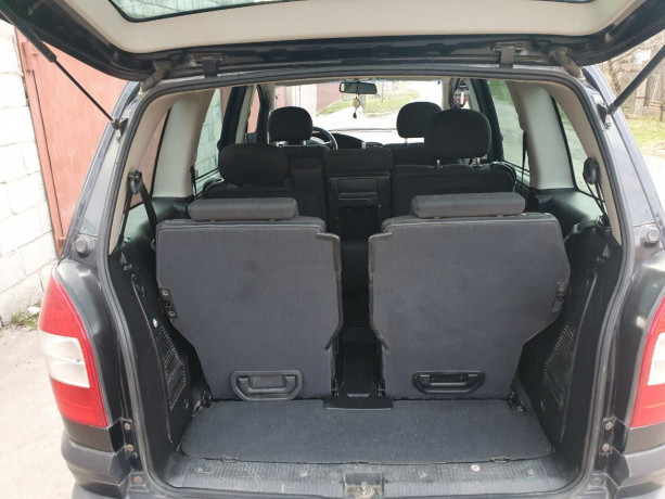 opel-zafira-16-2005-g-big-4