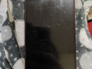 Телефон Xiaomi redmi 8 4/64 гб