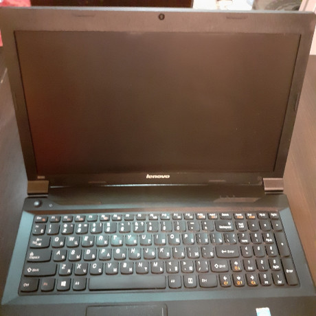 prodayotsya-noutbuk-lenovo-ideapad-b590-big-3