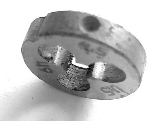 Плашка М4,5х0,5; 9ХС, мелкий шаг, 20/5 мм, ГОСТ 7740-71, СССР