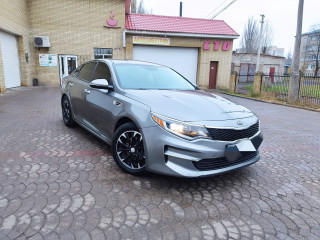 ***Kia Optima LX***