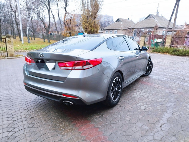 kia-optima-lx-big-4