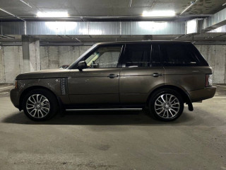 Продам автомобиль Range Rover 2010год за 31000$