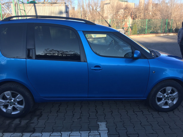 prodam-skoda-roomster-14-big-5