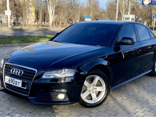 Сногсшибательная Audi A4!