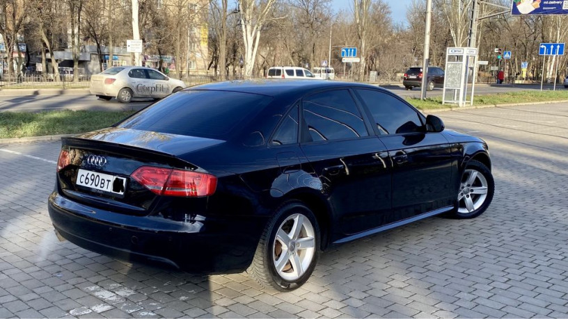 snogssibatelnaya-audi-a4-big-1