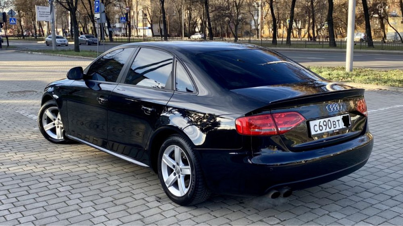 snogssibatelnaya-audi-a4-big-2