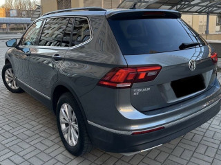 Продам Tiguan SE