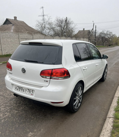 prodam-otlicnyi-avtomobil-v-xorosem-sostoyanii-big-2