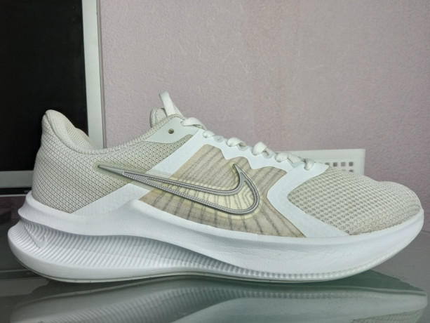 begovye-krossovki-nike-downshifter-11-big-2