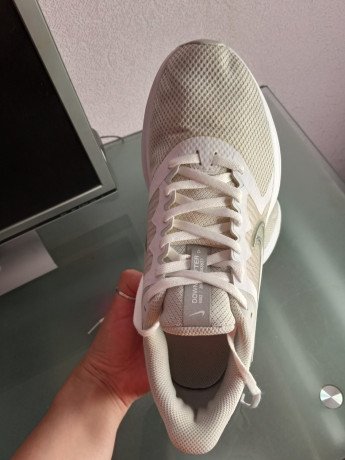 begovye-krossovki-nike-downshifter-11-big-4