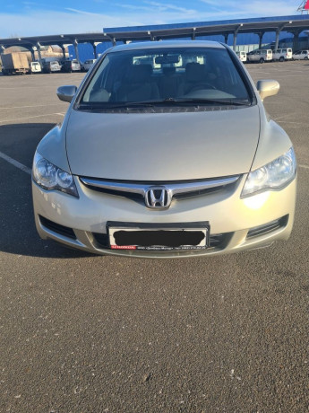 prodam-honda-civic-big-0