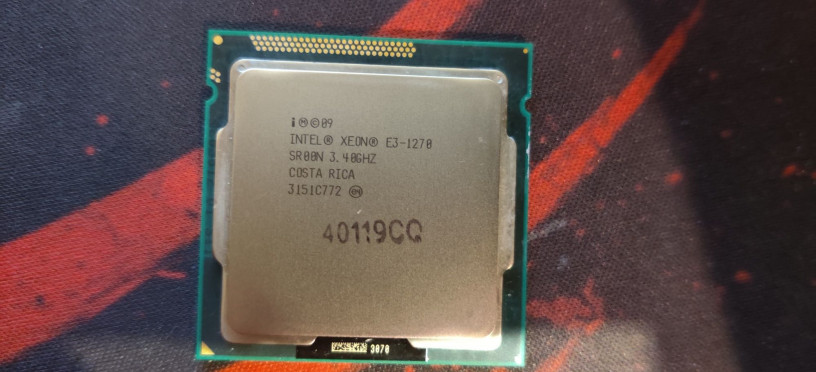 intel-xeon-e3-1270-2700-big-0